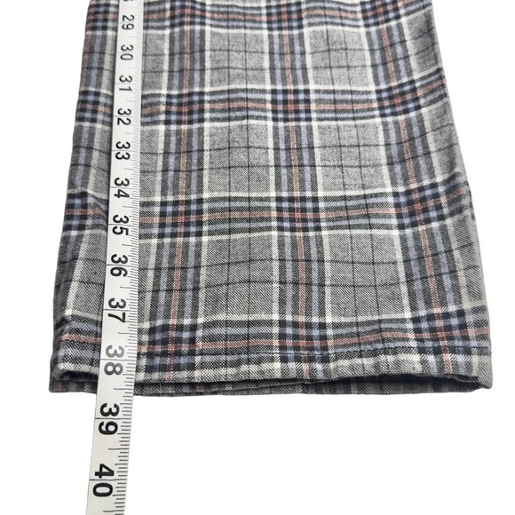 RSQ | Men | Charcoal Plaid Loose Fit Straight Leg Chino Pants | Size 29x30 - Picture 6 of 13